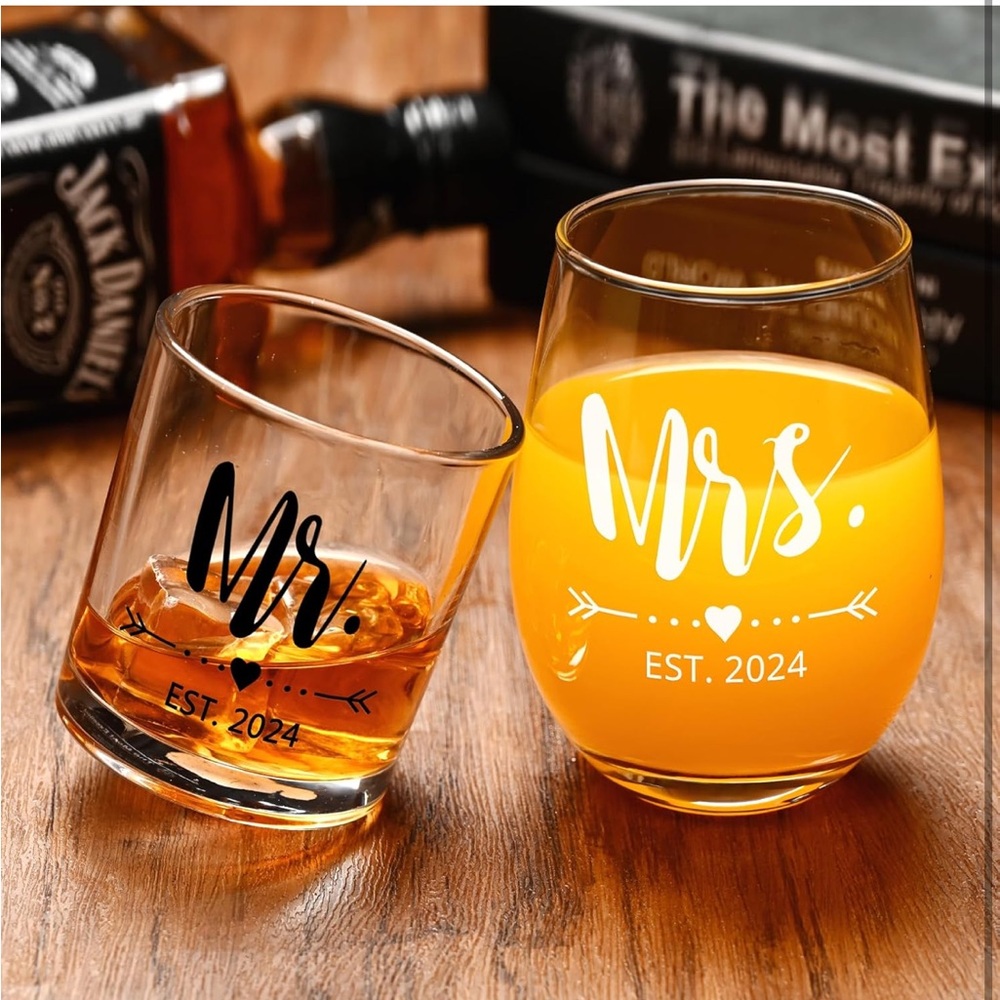 Mr and Mrs 2024 Whiskey and Wine Glass, Wedding Gifts Bridal Shower Gifts